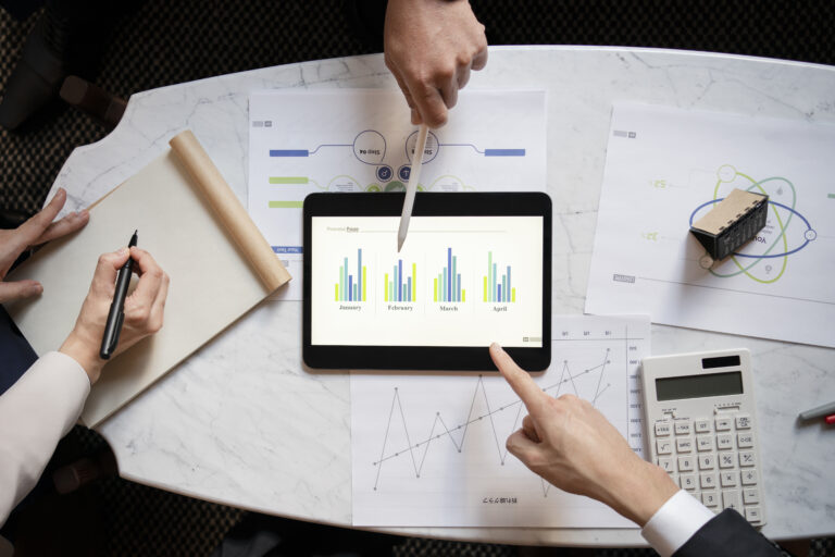What Are Productivity Savings and How to Achieve Them – A Guide by StaffTRacker